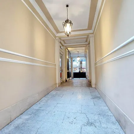 Ych-casa Indipendente In Zona Prati