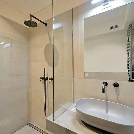 Ych-casa Indipendente In Zona Prati Roma